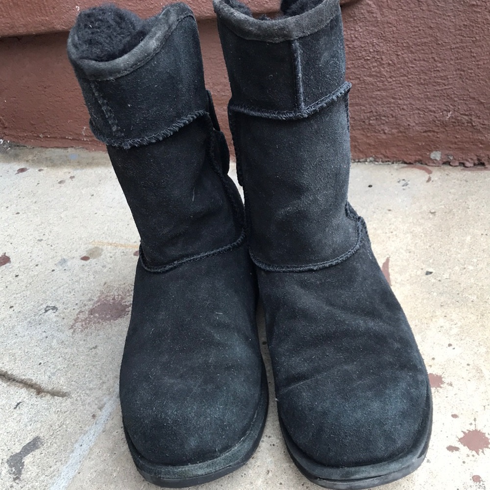 Black Emu boots